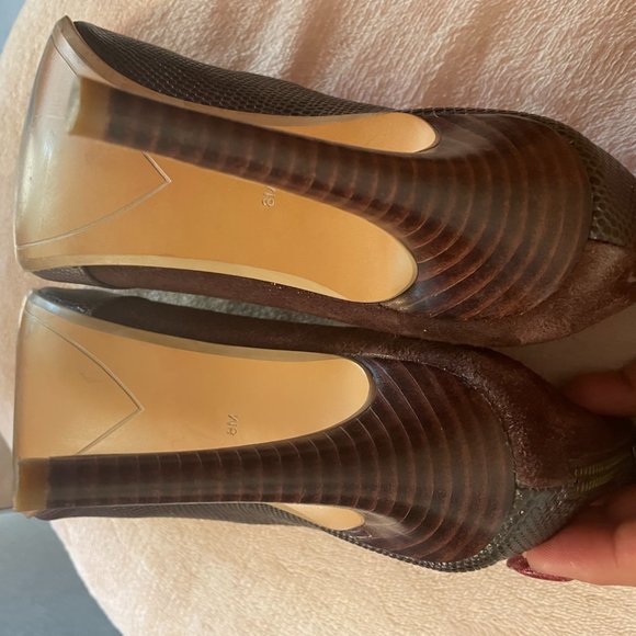 Halogen Ankle Style Brown Suede Booties Size 8M Women's Zip IN Back Thin Heel - Picture 10 of 12